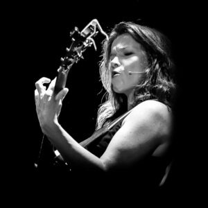 O Janis PALARDY Hélène ©Jean-Marc Gue╠ülat